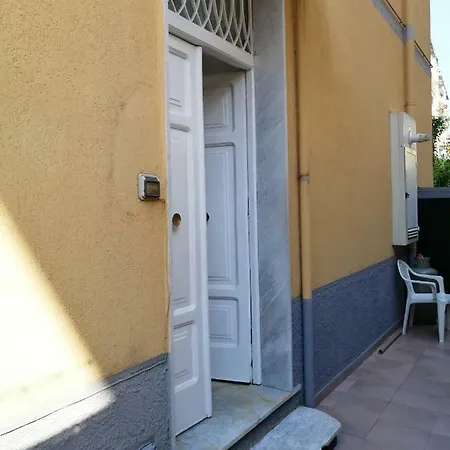Casa Anna 別荘 カーヴァ・デ・ティッレーニ